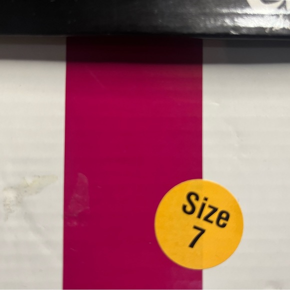 Size 7 Sam Edelman Black & White Plaid Heel - Picture 6 of 10